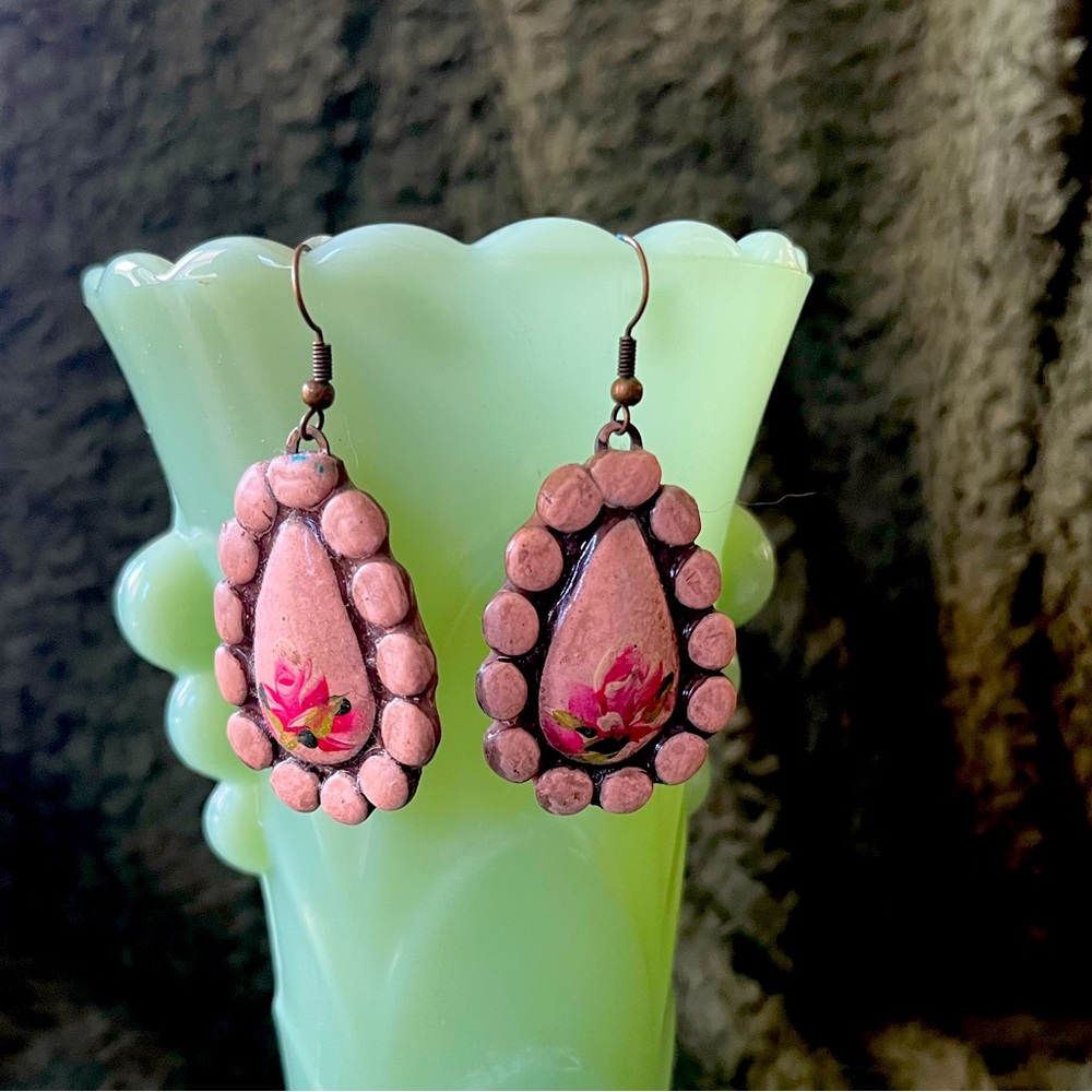 Elegant Pink Teardrop Earrings